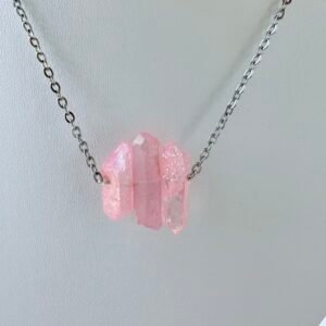 aura quarts necklace (rose petal 1)